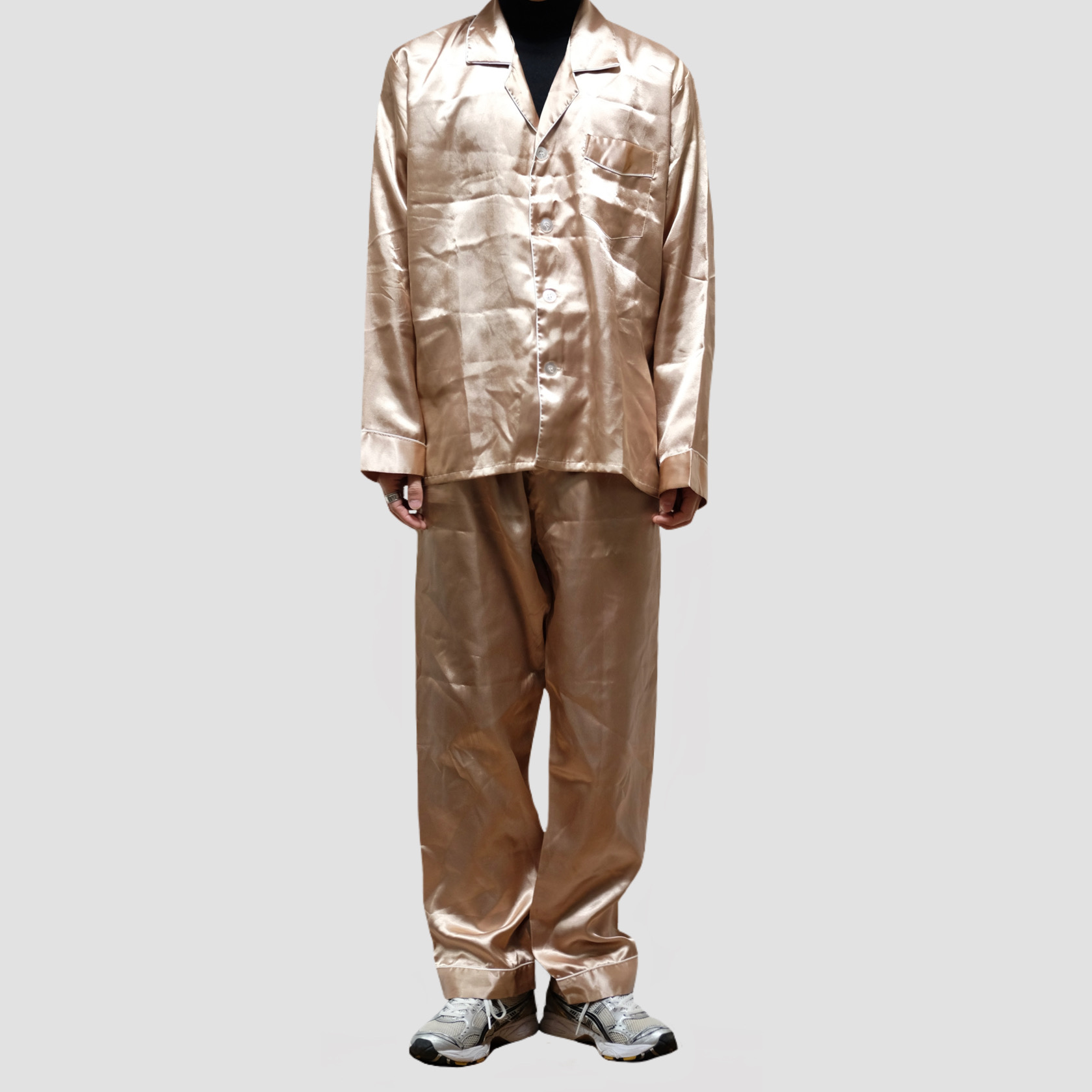 smooth operator / vintage used clothing pajamas setup silk gold 